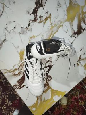 Оригинальная обувь Adidas 1