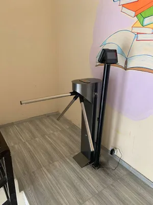 Parta Stul Kompyuterla 10 ta Trenajor hammasi sotiladi 1