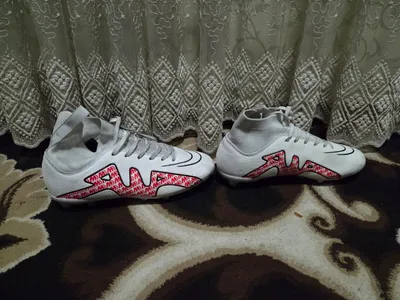 бутси айир зум 1