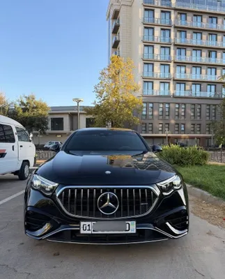 Mersedes-Benz AMG E53 4MATIC+ 1
