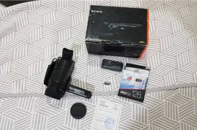 Sony FDR Ax100E 1
