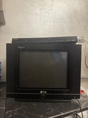 Срочно продается LG Телевизор 1