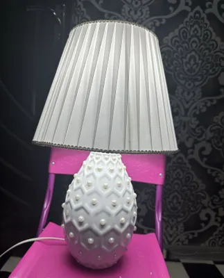 Yaxshi holatdagi 2 ta chiroq