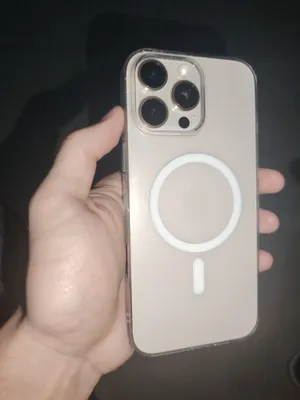 iPhone 16 Promax gold 1