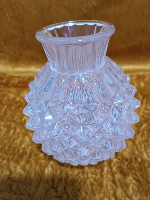 Gullar uchun billur vazalar 1