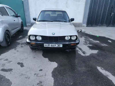 Продам БМВ е30 матор м40. 1985 года.можна в аренду с выкупом. 1