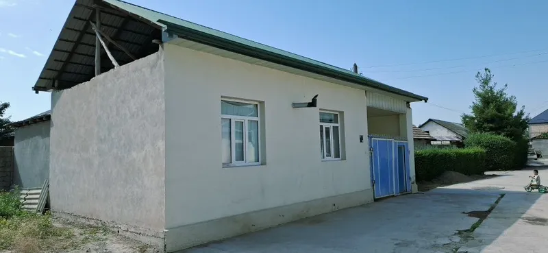 Yangiyol shahar serkov kochada uy sotiladi — фото 3