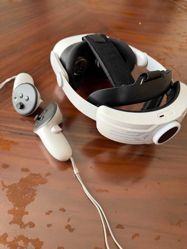 Meta Quest 3S 256 ГБ в Ташкенте. Очки виртуальной реальности (VR шлем) 2 Meta Quest 3S 256 ГБ в Ташкенте. Очки виртуальной реальности (VR шлем) 2