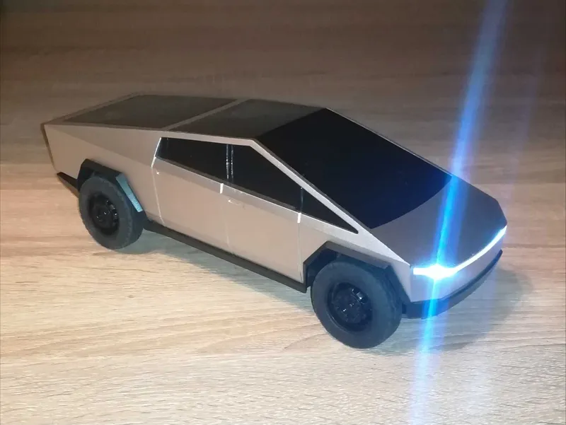 машинка Cybertruck Tesla