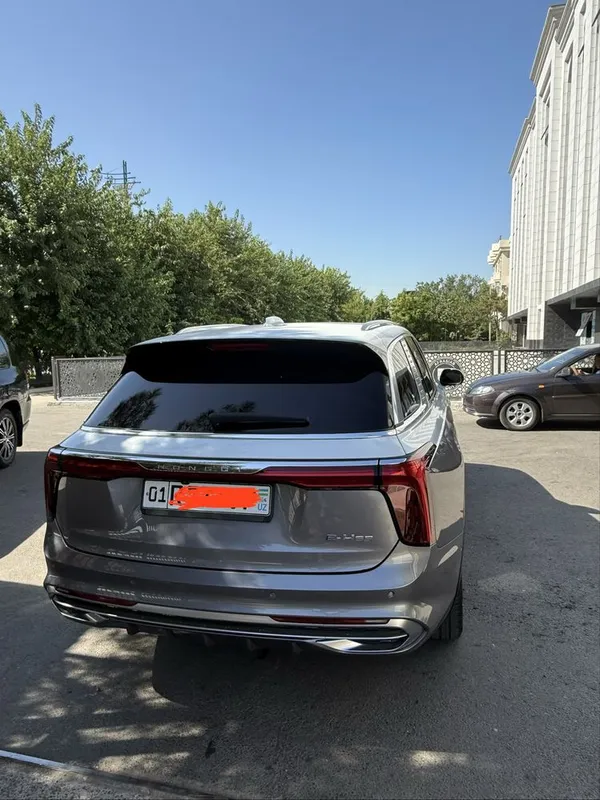 Hongqi E-HS9 | 2023 год 2 Hongqi E-HS9 | 2023 год 2