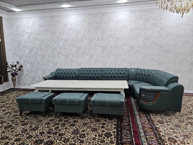 Divan va stol xolati yaxshi — фото 2