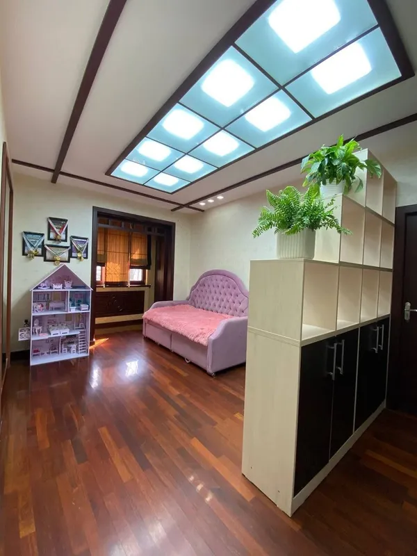 Продаётся 4-комнатная квартира, 120 м², Мирабадский район (ориентир: ул. Афросиаб) 8 Продаётся 4-комнатная квартира, 120 м², Мирабадский район (ориентир: ул. Афросиаб) 8