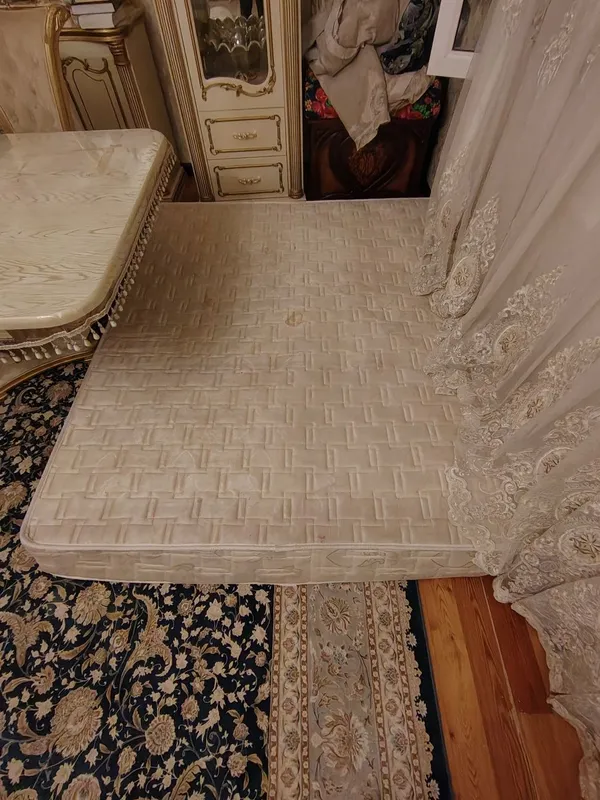 Matras 210*180 sotiladi
