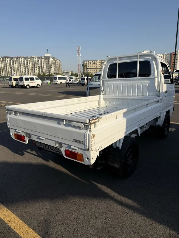 Chevrolet Labo 2023 3