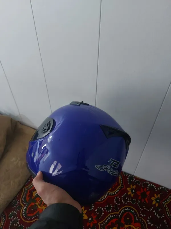Moto skuter mopedlar uchun kaska 3 Moto skuter mopedlar uchun kaska 3