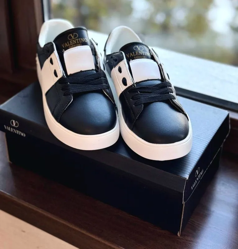 Продажа мужской обуви Valentino Размеры 40-44 — фото 1