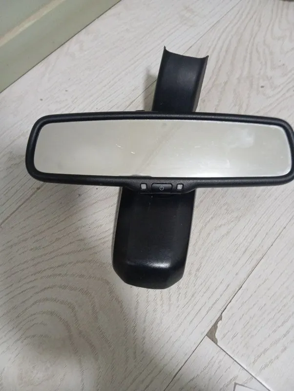 Tezda Captiva salon oynasini sotaman Tezda Captiva salon oynasini sotaman