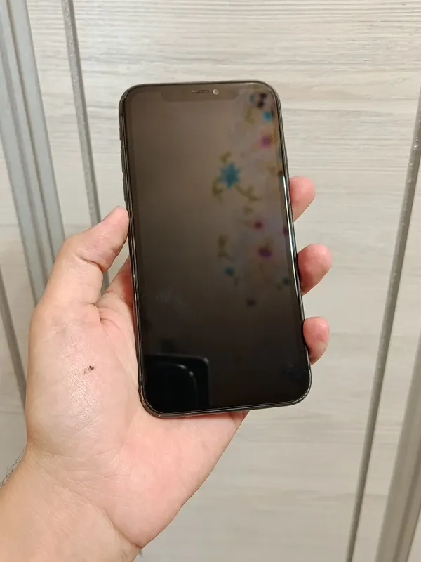 iPhone 11 srochno 2