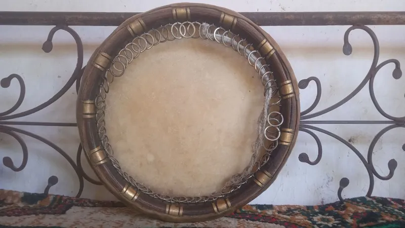 Doira cholğu asbobi
