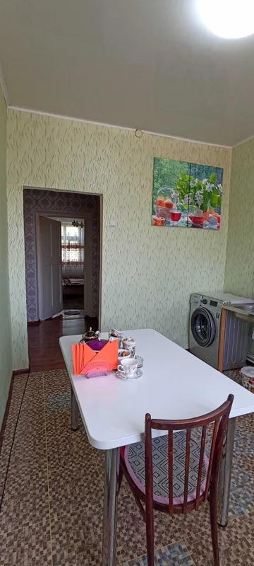 Продаётся 3-комнатная квартира — фото 3