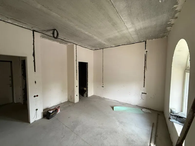 Продаётся 3-комнатная квартира в ЖК Cambridge Residence (коробка), 92 м² 4