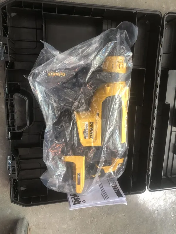Dewalt перфаратор 1