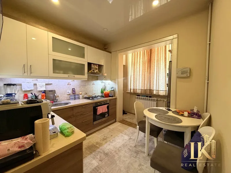 Продаётся 2-комнатная квартира, 63 м², 1/9 (Мирабадский район) — фото 3