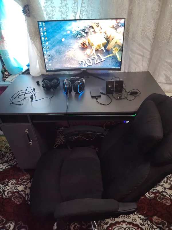 Aurus 4