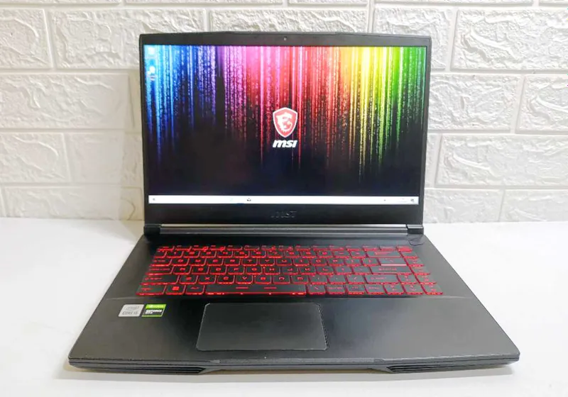 Kuchli Noutbuk sotiladi . igravoy Msi 10 gen GTX 1650