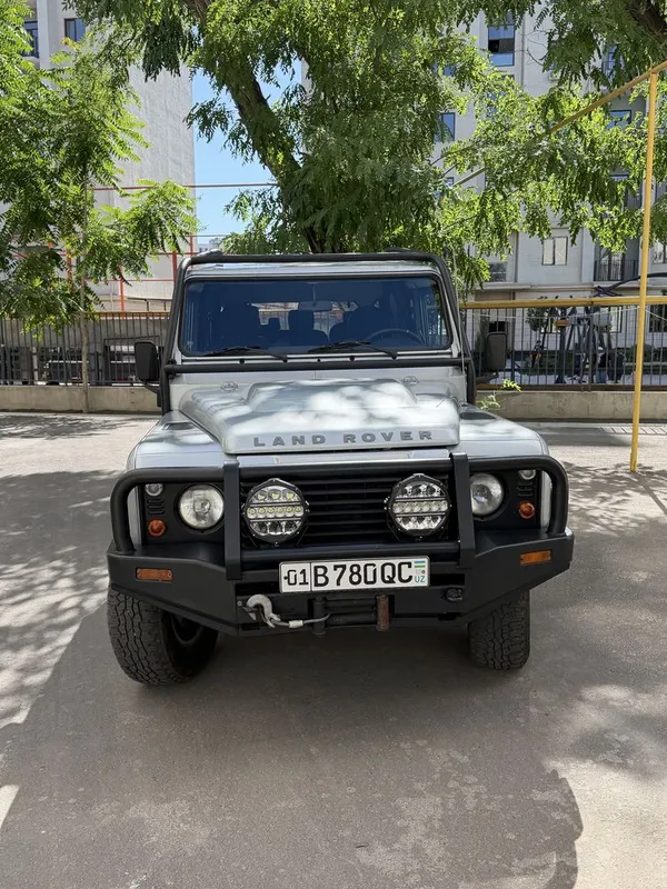 Land Rover DEFENDER 110 Crew Cab продается Land Rover DEFENDER 110 Crew Cab продается