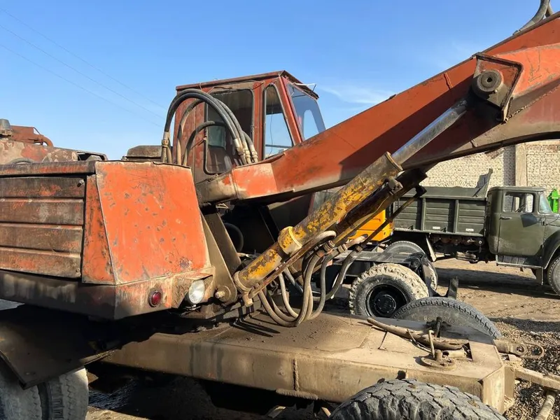 Эксковатор ОЭ-3322 2 Эксковатор ОЭ-3322 2