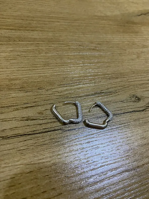Серьги из серебра 925 пробы с цирконием — фото 3 Серьги из серебра 925 пробы с цирконием — фото 3