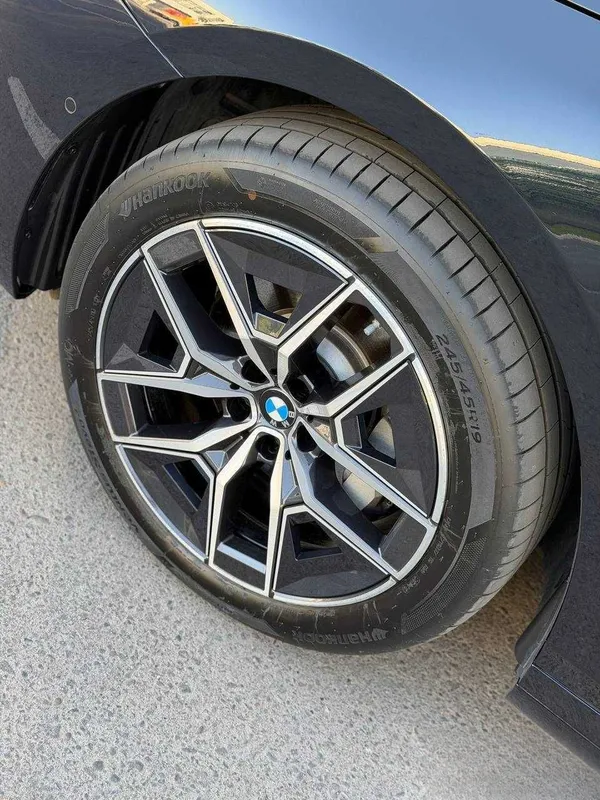 Bmw i5 35L 618км 2025й 5 Bmw i5 35L 618км 2025й 5