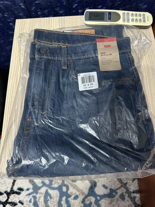 Джинсы Levi's 505 regular fit p.34/34 — фото 3