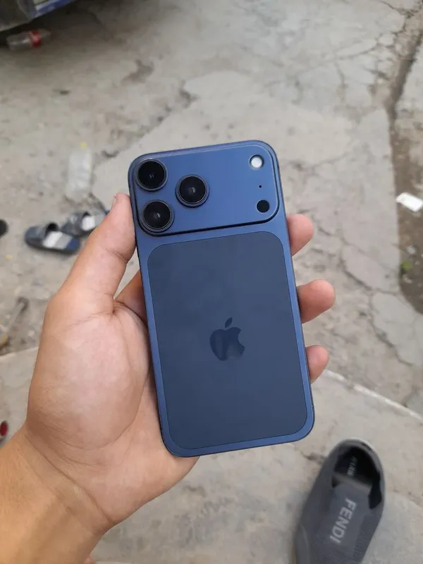 Iphone Xr-17 pro 1 Iphone Xr-17 pro 1