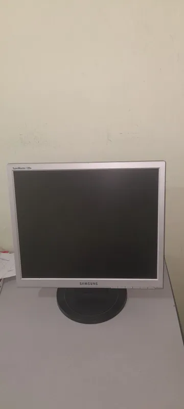 Продаётся монитор SAMSUNG 17
