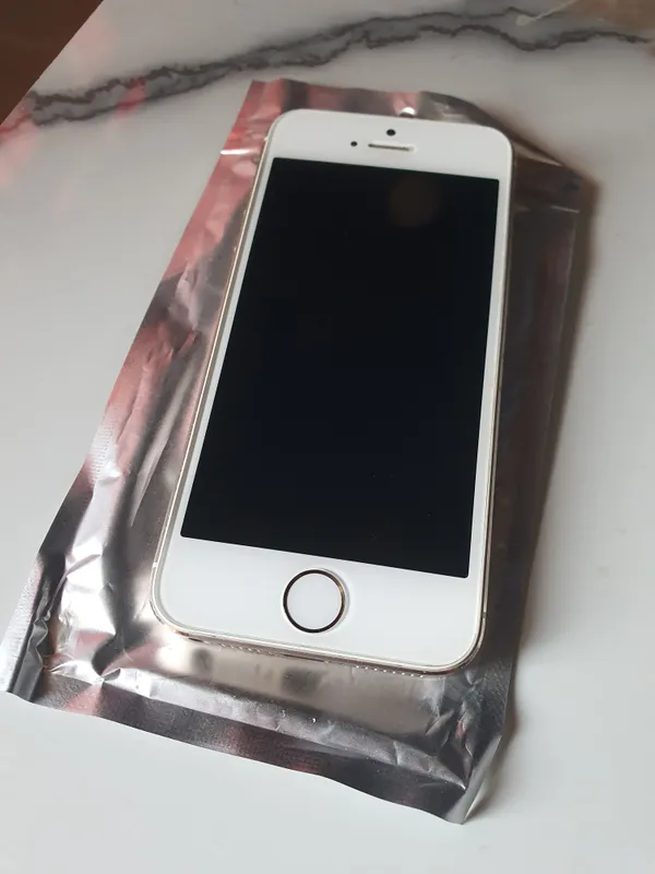 Iphone 5s на запчасти 1