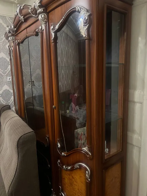 Стенка раса аккуратни ишлатилган Янгидек котагина 1 Стенка раса аккуратни ишлатилган Янгидек котагина 1