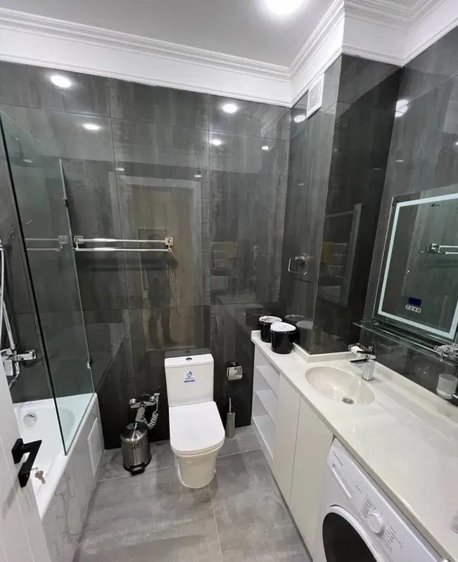Юнусабад 17-кв 2 комнаты • 65 м² • 3/7 этаж 6 Юнусабад 17-кв 2 комнаты • 65 м² • 3/7 этаж 6