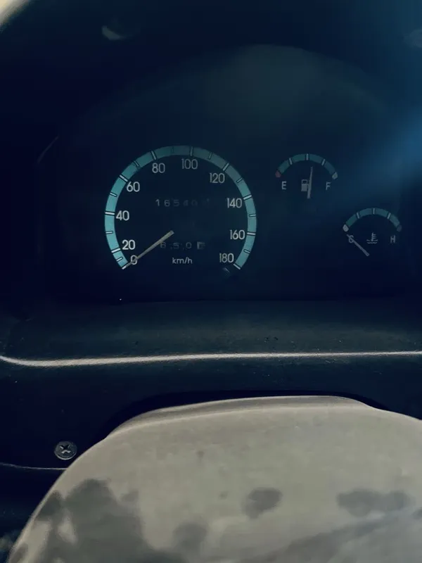 Matiz 2002 metanda narxi juda arzon 22 milion 2