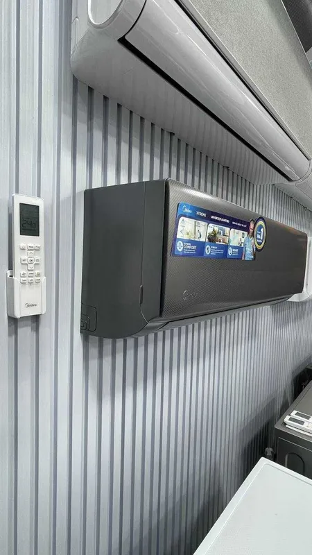 Кондиционер Midea модель NAOMI- 9,000 Btu от / Inverter / 360 $