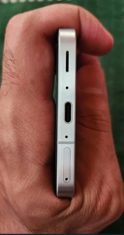 Samsung a56 4