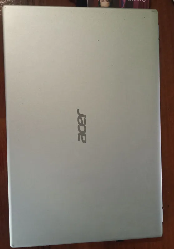 Acer Aspire A315-58 4