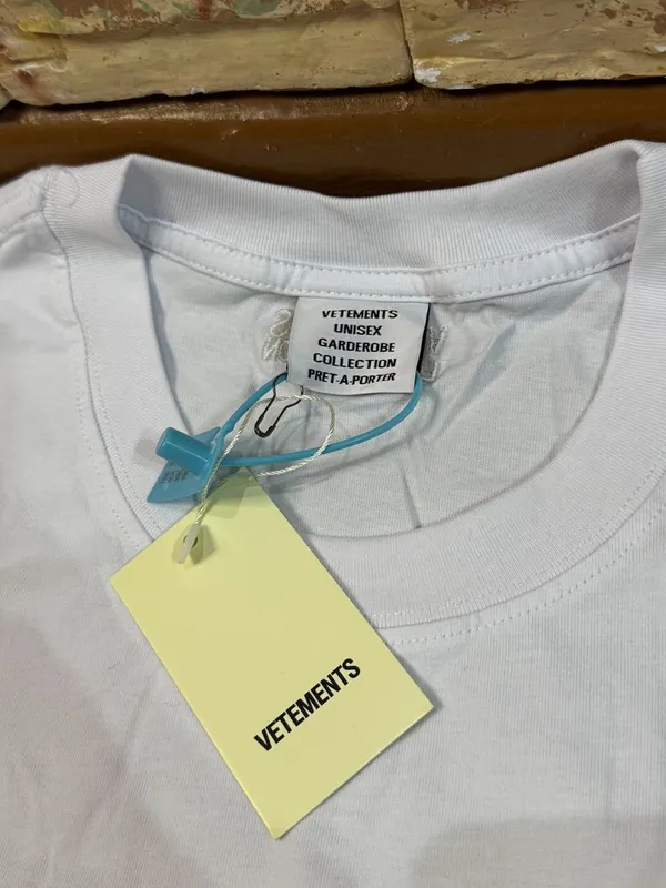 Футболка Vetements — фото 1