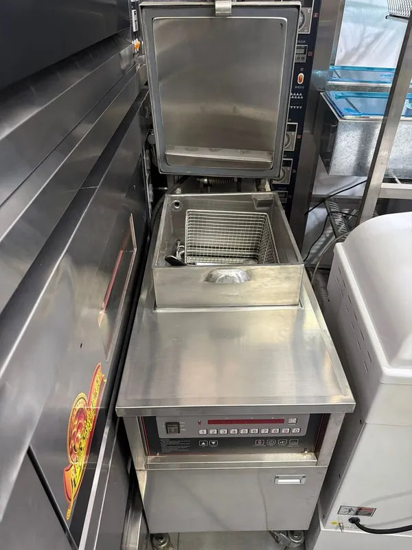 Vakum KFC. Aparat 2