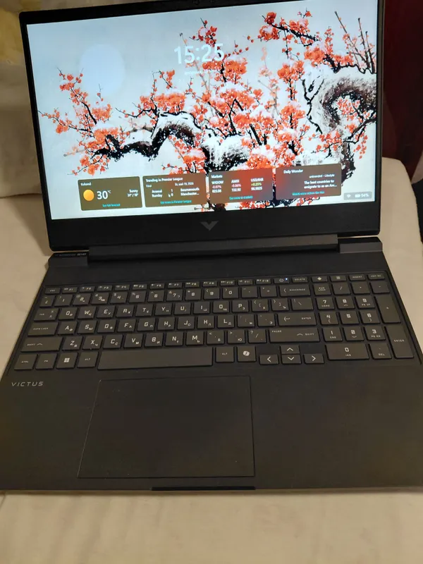 HP victus