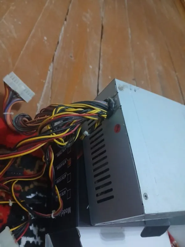 Blok pitaniya 450w 1 Blok pitaniya 450w 1