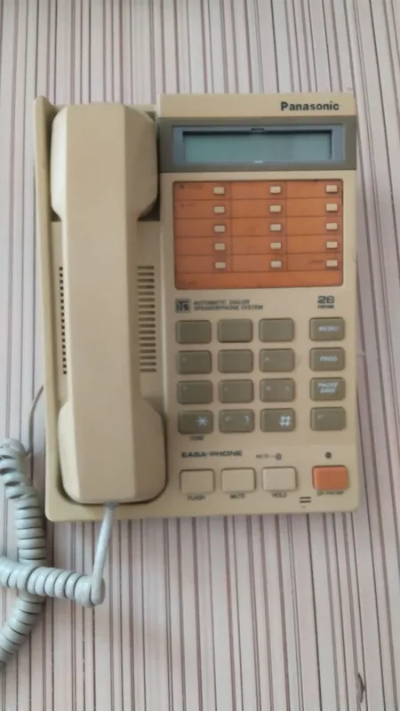 Panasonic statsionar tugmali telefonlar sotiladi 3