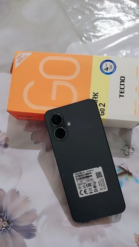 Продам телефон Tecno Spark Go 2 новый 1 месяц пользования 128гб — фото 3
