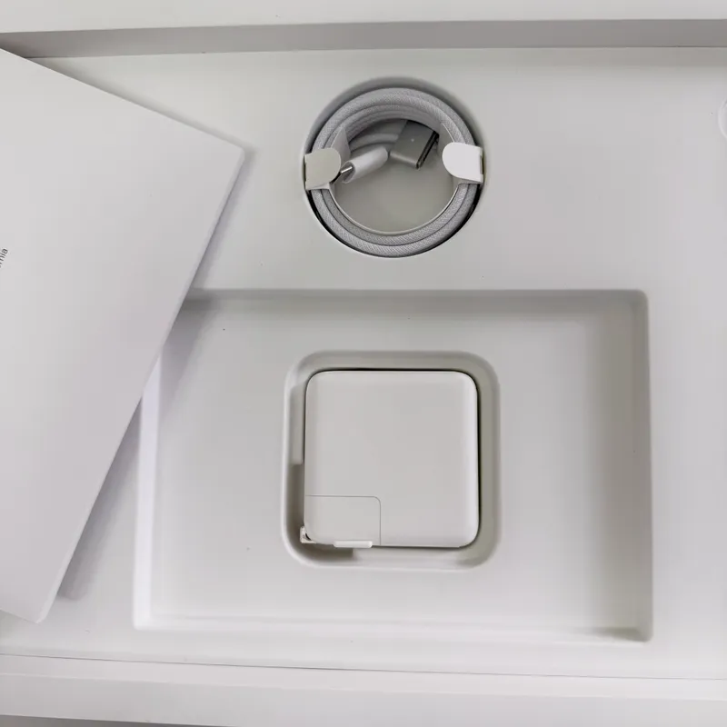 MacBook Pro 14 M4 Pro 24/512 Silver • Full Box 4